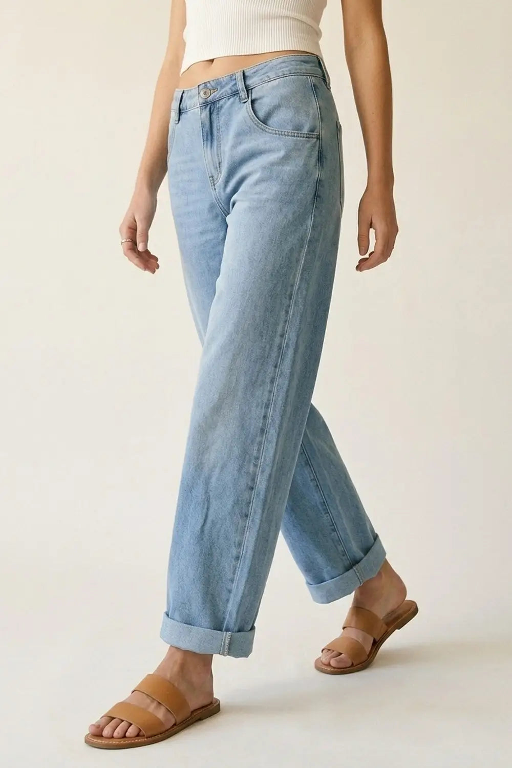 Q2 Light Wash Straight Leg Stretch Jeans With Rolled Hem