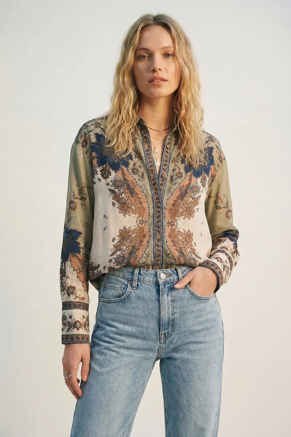 Lightweight Paisley-Print Shirt with Ornamental Border Detail - Shirts