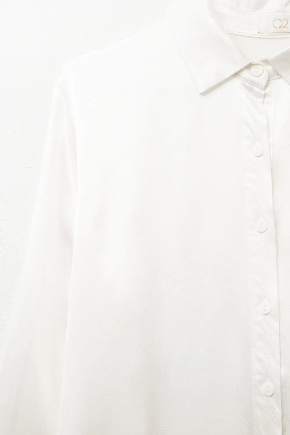 Long Sleeve Button Up satin Blouse With Polo Collar In white color - Shirts