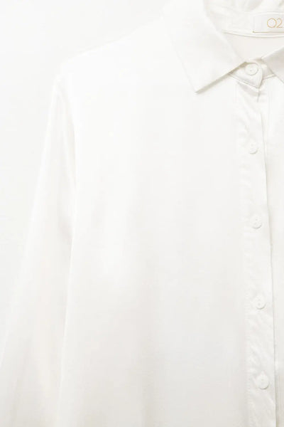 Long Sleeve Button Up satin Blouse With Polo Collar In white color - Shirts