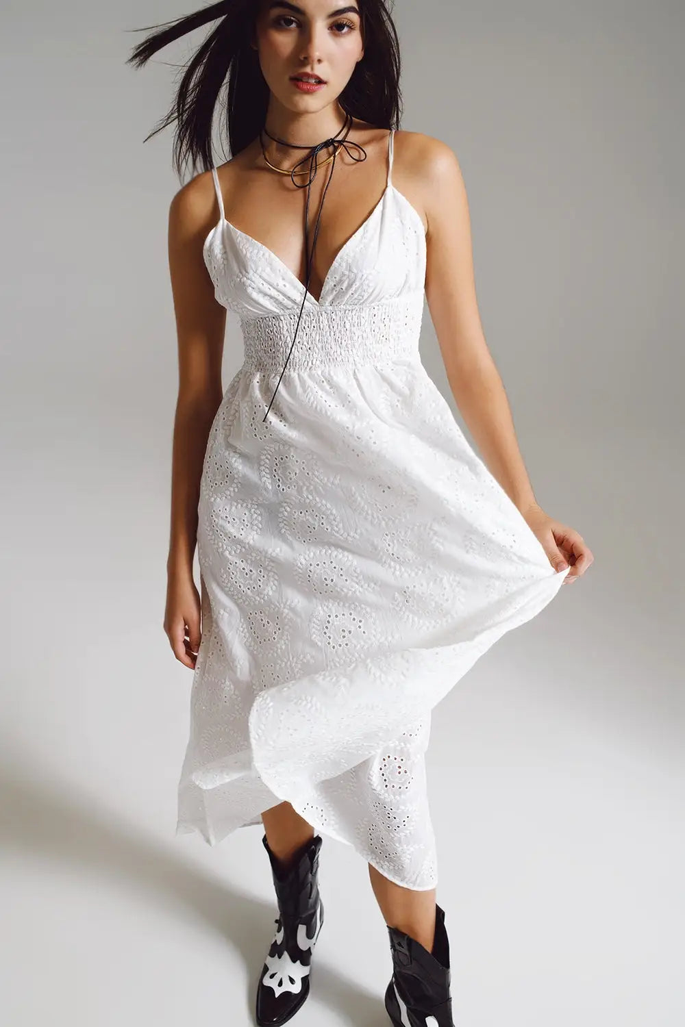 Long white crochet dress with fitted waist - Dresses