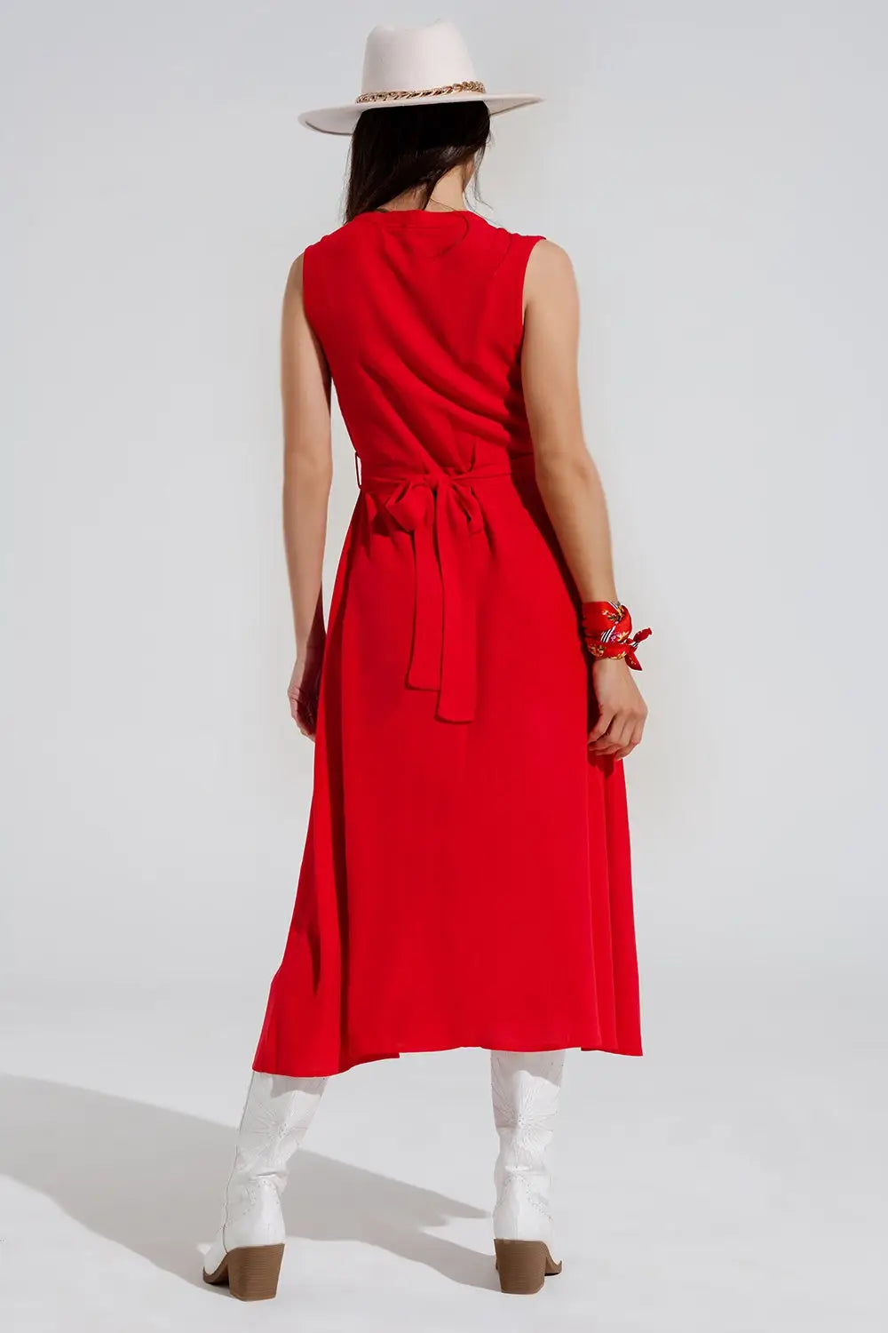 longue robe rouge à volants et boutons - Vestidos