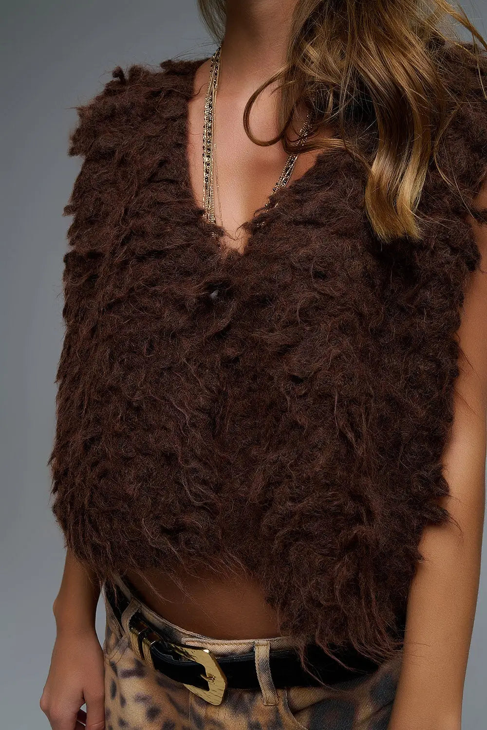 Luxurious vest with brown long-haired texture - One Size / Brown