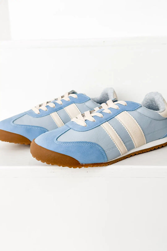 Madrid Sneaker in Light Blue - 120 Sneakers