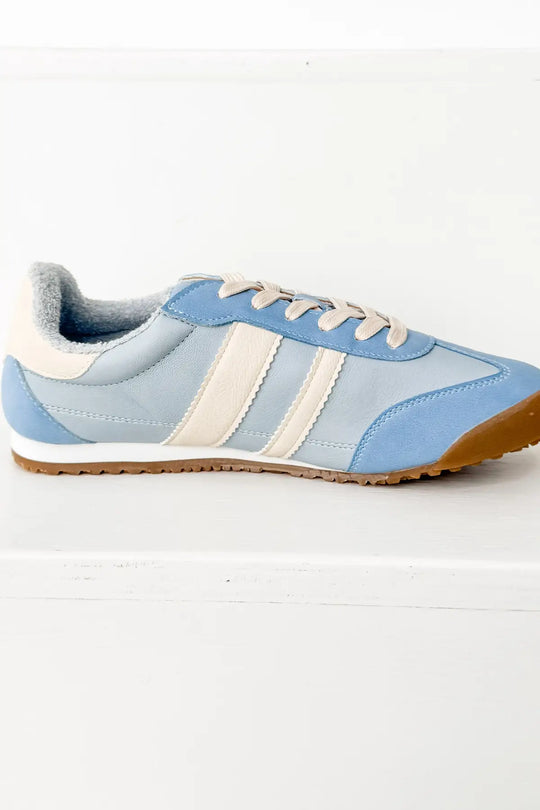 Madrid Sneaker in Light Blue - 120 Sneakers