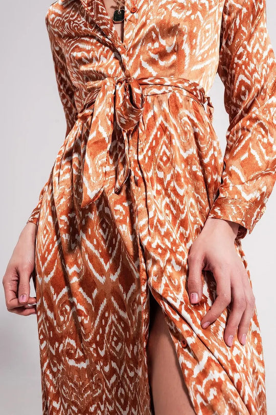 Maxi dress in abstract animal print in orange - Dresses