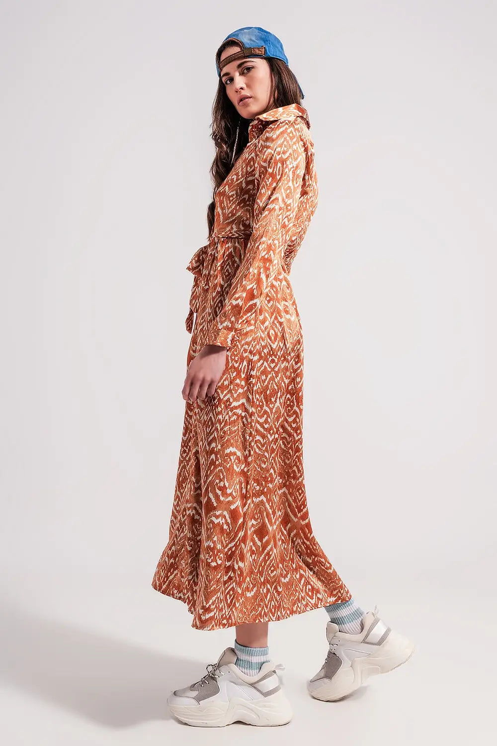 Maxi dress in abstract animal print in orange - Dresses