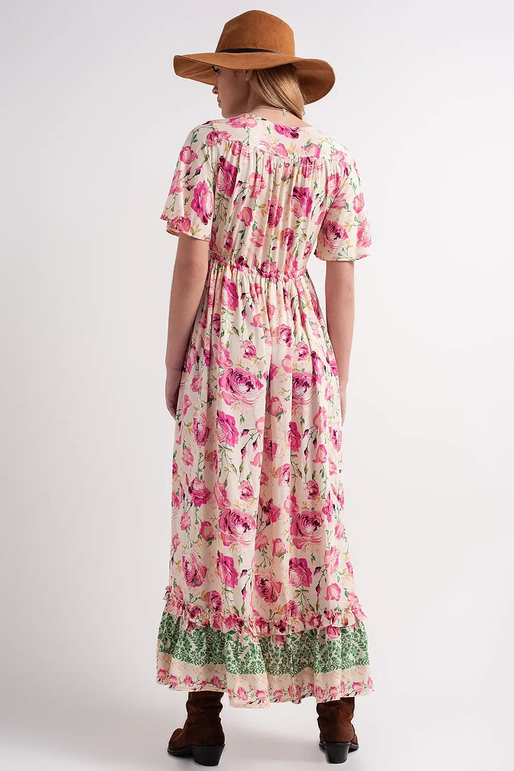 Maxi floral print maxi dress in pink - Dresses