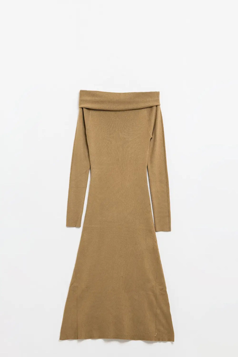 Maxi Knitted wide Bardot Dress in camel - One Size / Brown - Dresses