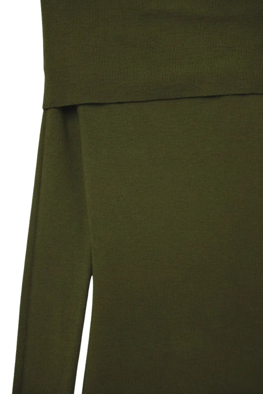 Maxi Knitted wide Bardot Dress in khaki - One Size / Green - Dresses