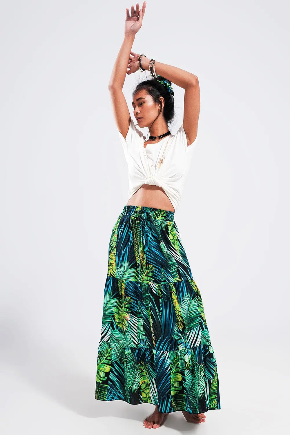 Maxi tiered skirt in green tropical print - Skirts