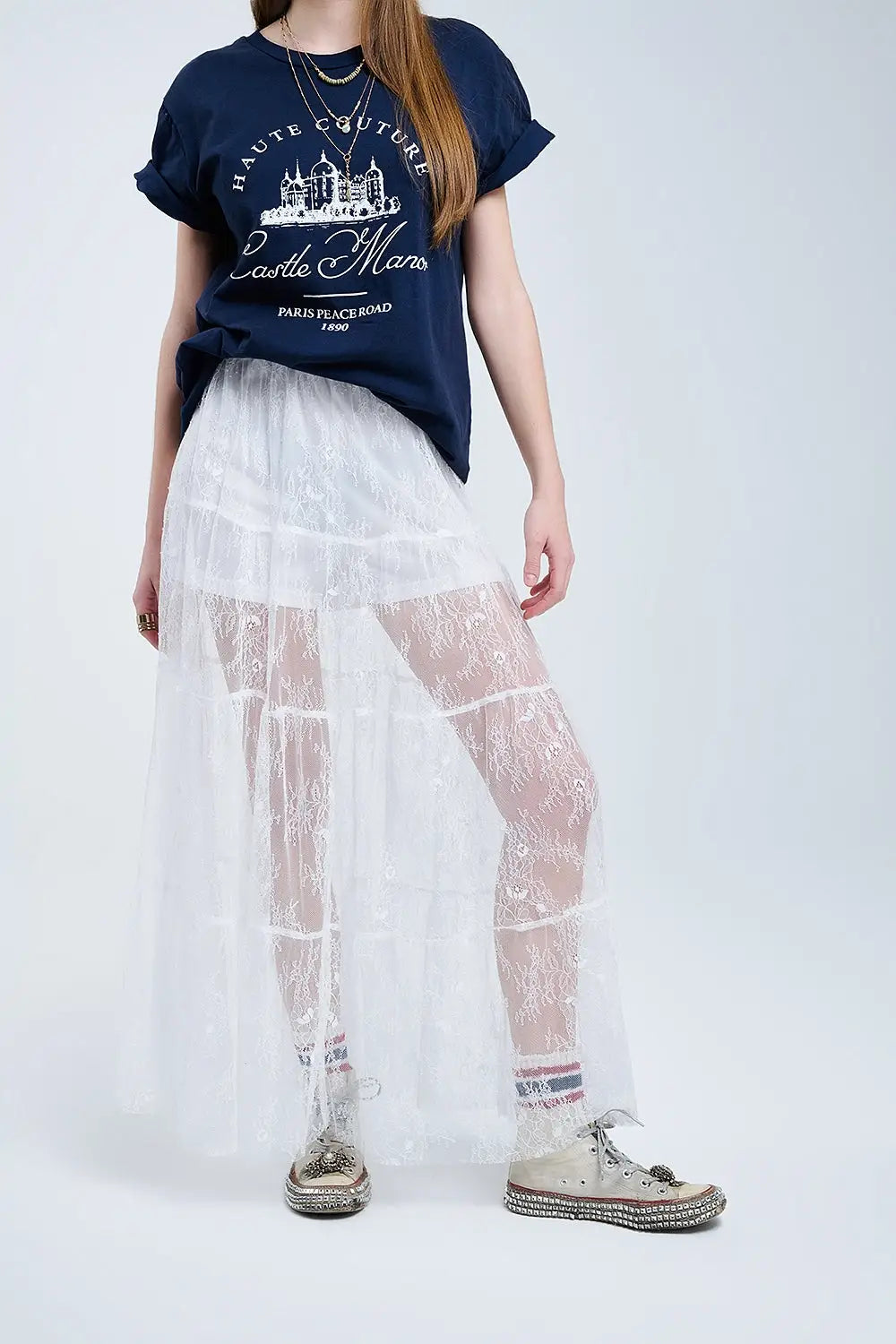 Q2 maxi white lace skirt with a floral print