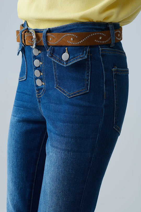 medium wash flared jeans with pockets - Jeans