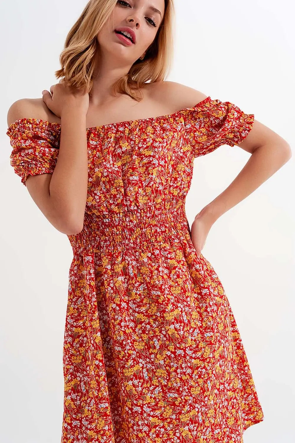 Mini dress with shirred detail in red ditsy floral print - Dresses