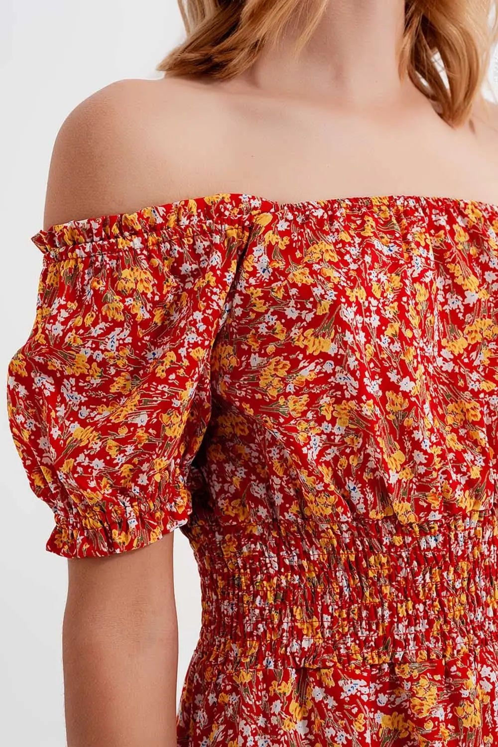 Mini dress with shirred detail in red ditsy floral print - Dresses