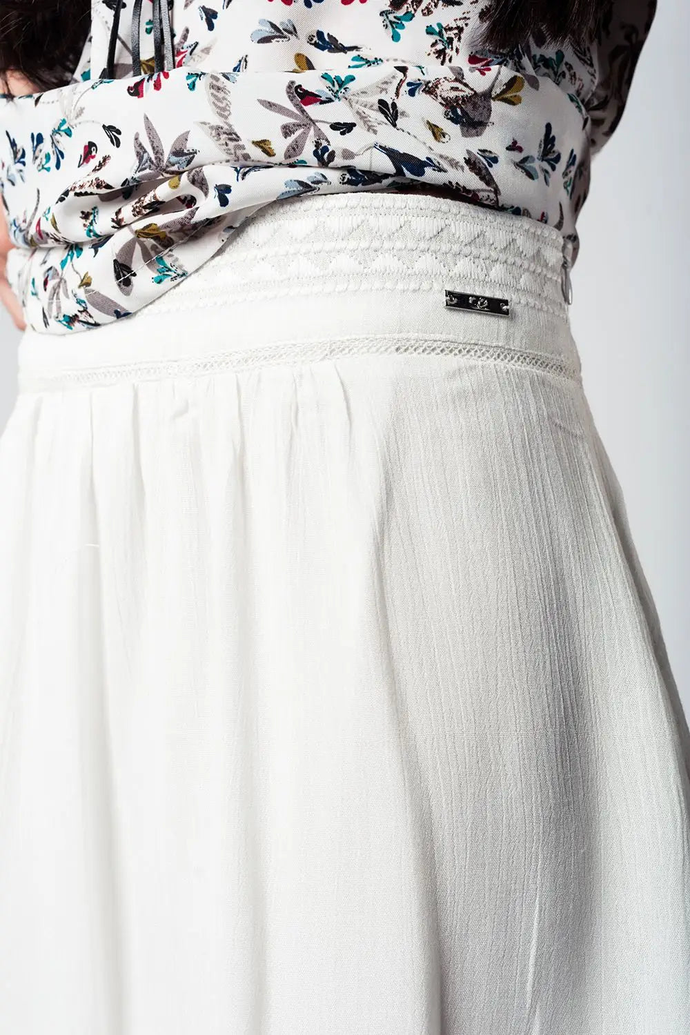Mini jupe blanc esprit aztèque - Jupes