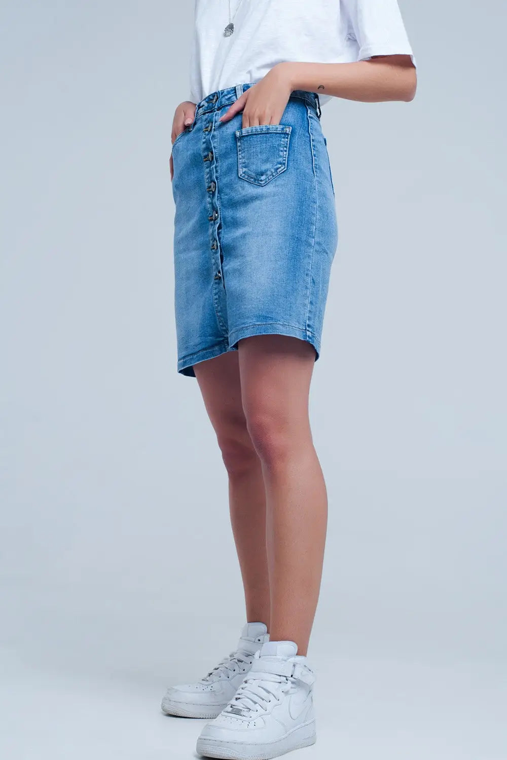 Mini-jupe en jean boutonnée - Jupes