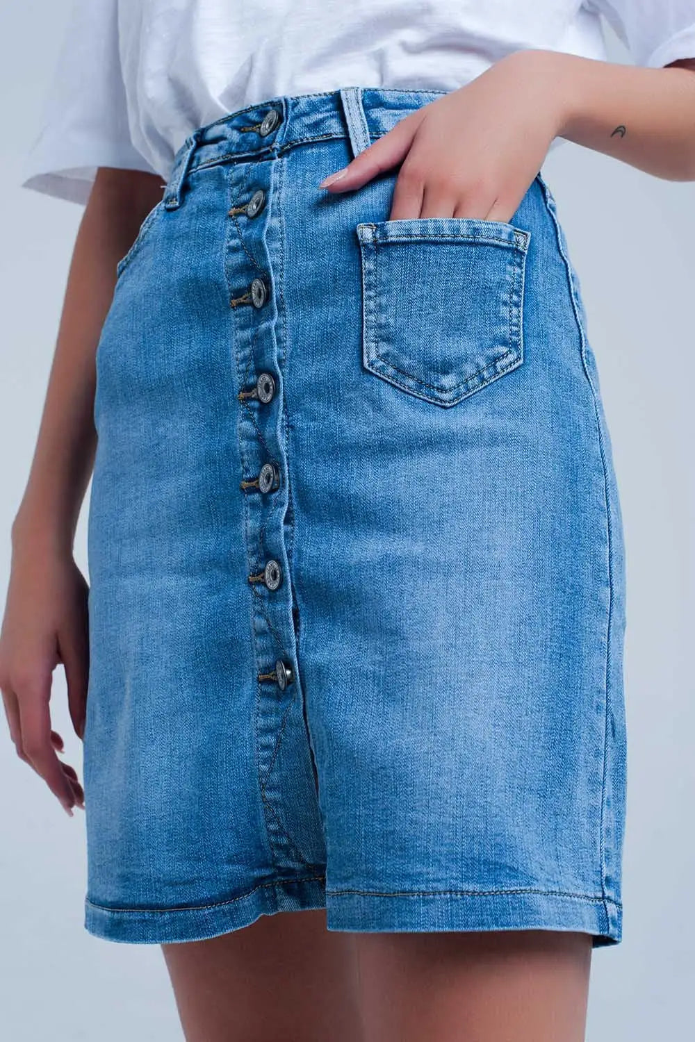 Mini-jupe en jean boutonnée - Jupes