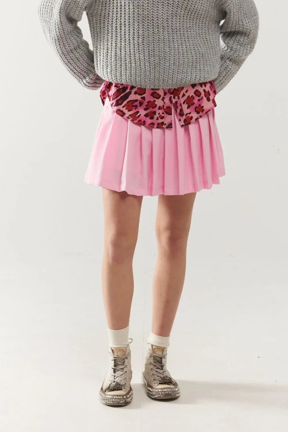 Q2 mini-jupe plissée rose