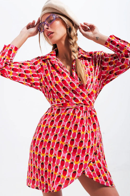 Mini robe boutonnée sur le devant à taille nouée et imprimé rouge - Vestidos