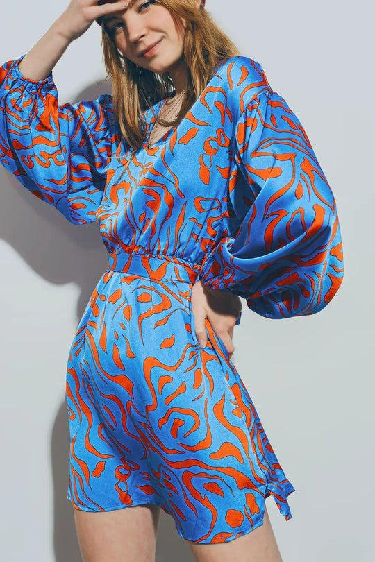 Mini robe en satin à col en V en bleu - Vestidos