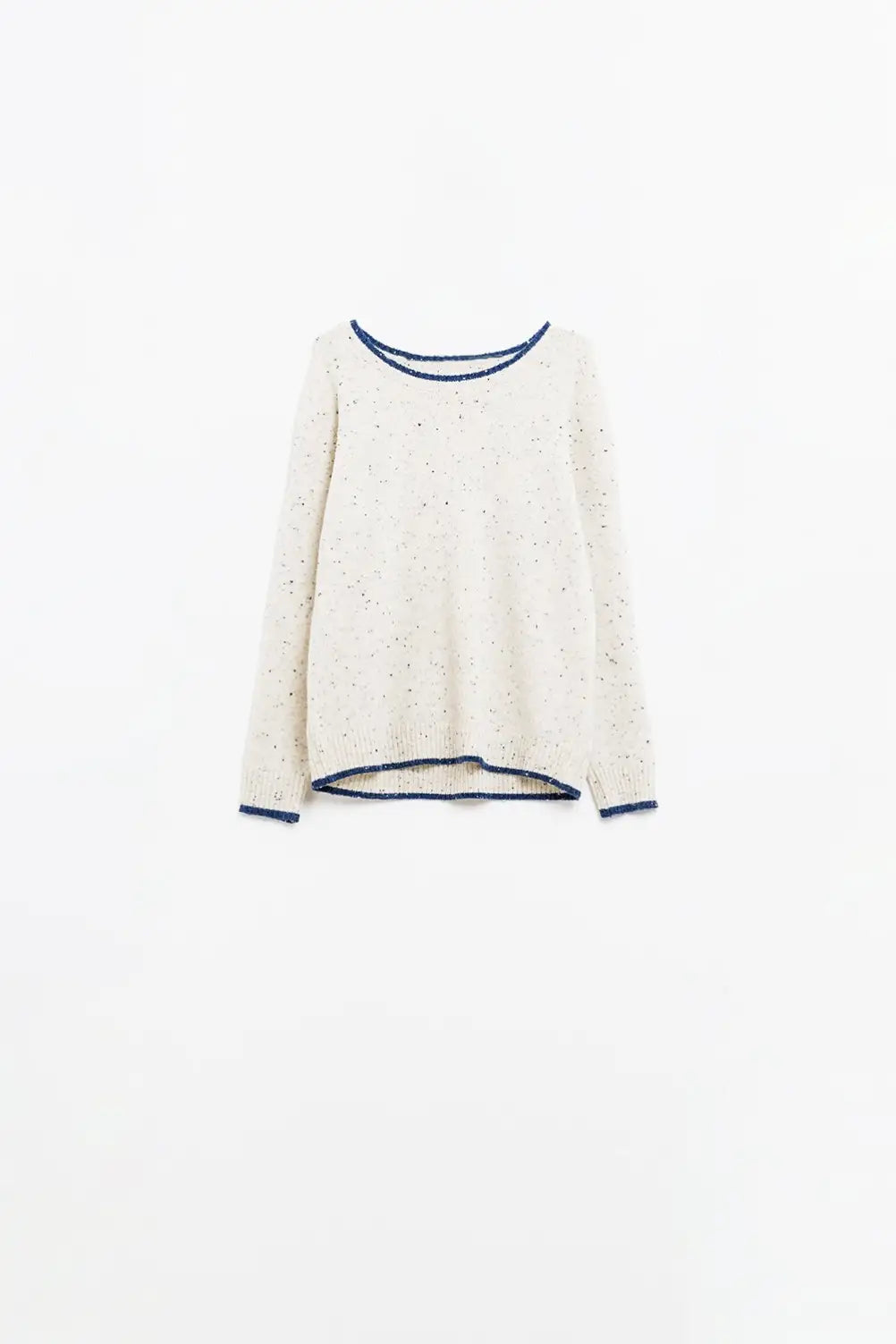 Q2 Mottled sweater with line detail in blue