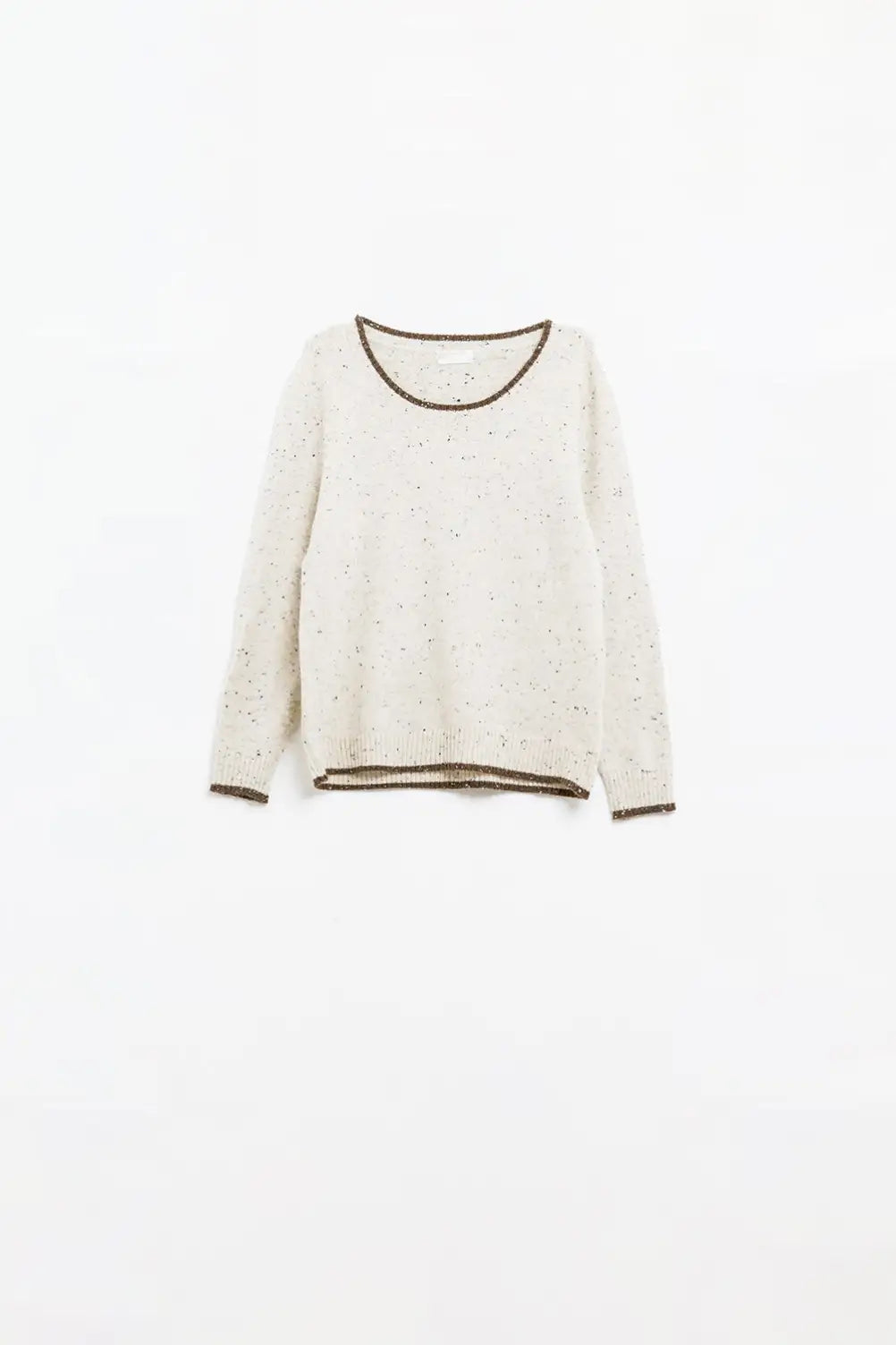 Q2 Mottled sweater with line detail in brown