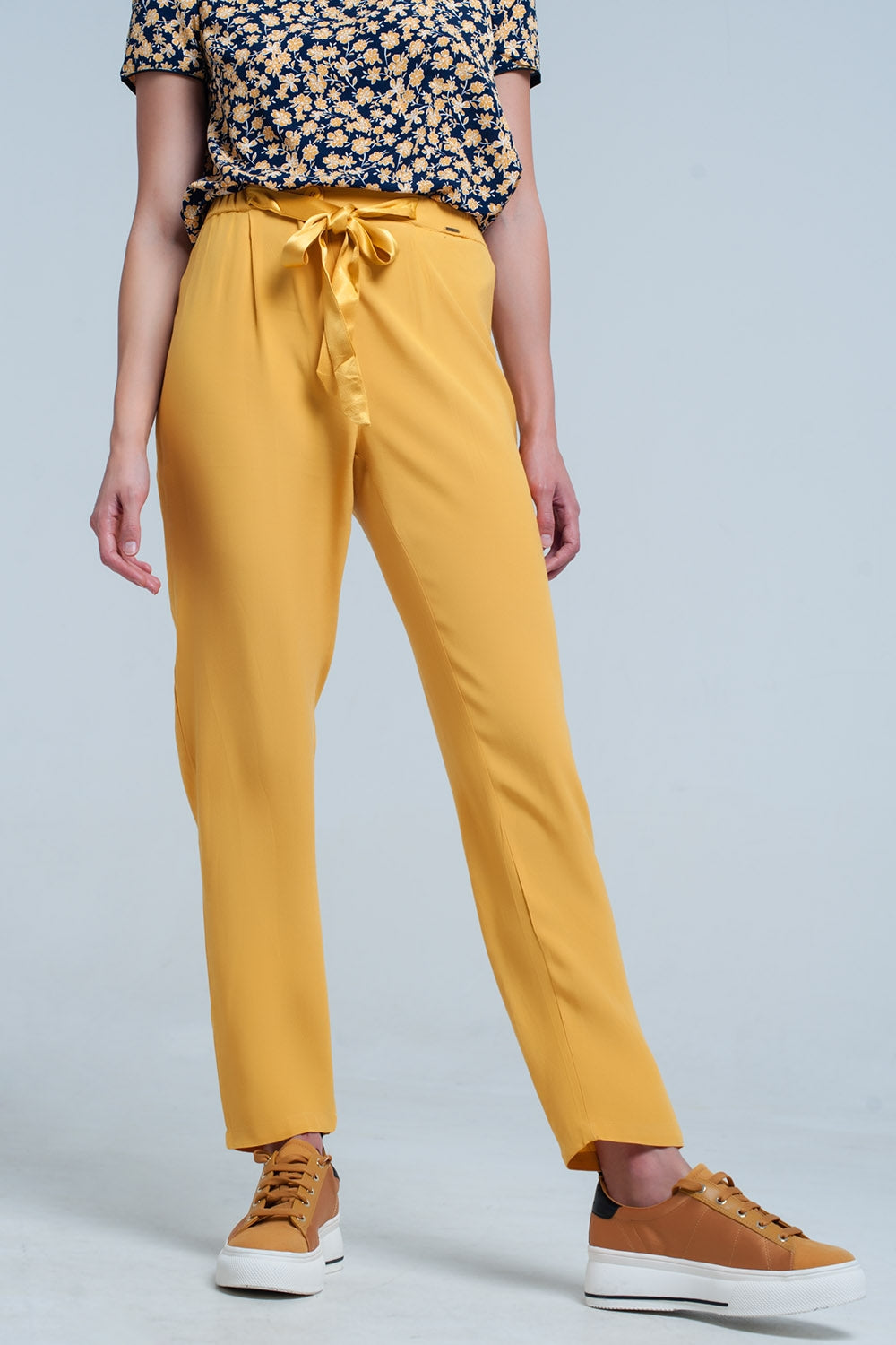 Q2 Mustard slim fit pants with satin belt