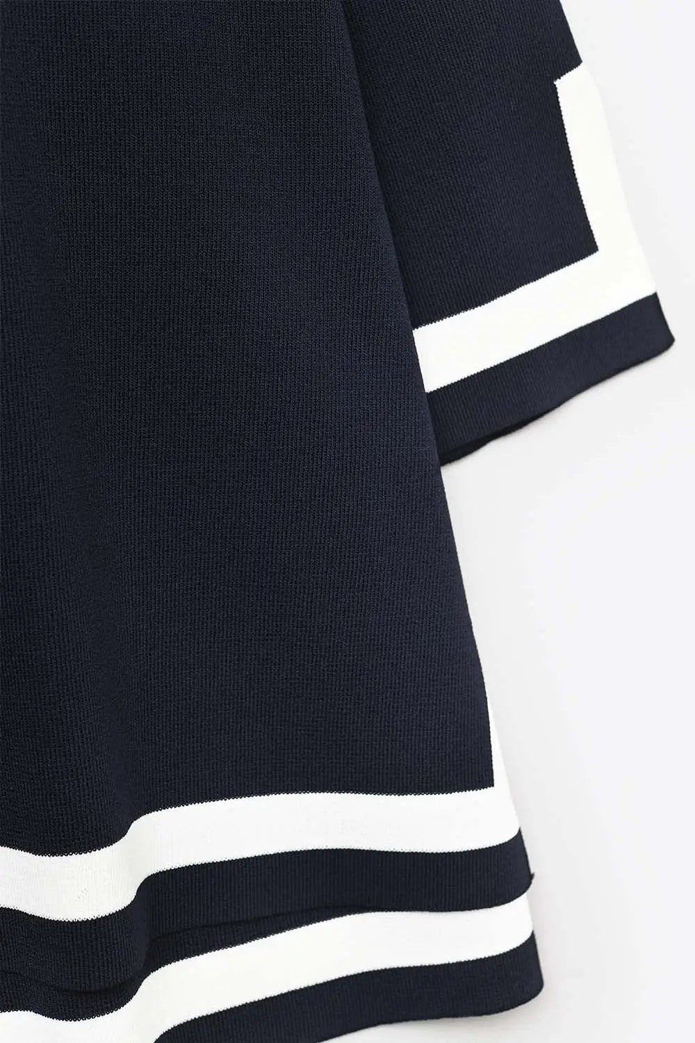 Navy Fine Knit Top with Contrast Stripe in white Detail and 3/4 Sleeves - One Size / Blue