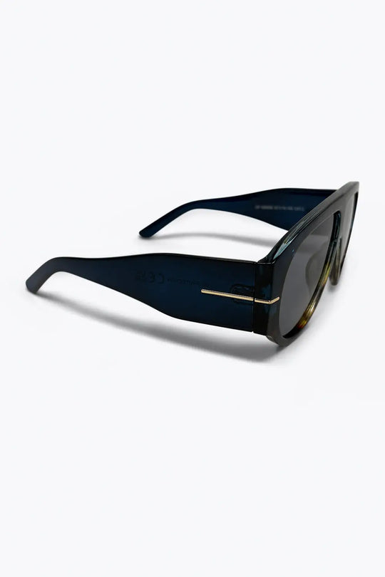 Navy Gradient Tortoiseshell Trim Oversize Shield Frame Sunglasses - One Size / Turquoise