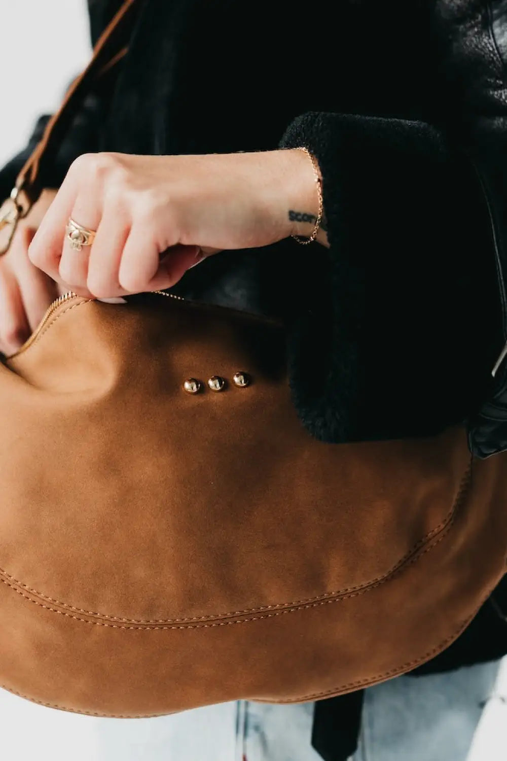 Netty Nubuck Crossbody - Camel - Crossbody Bag