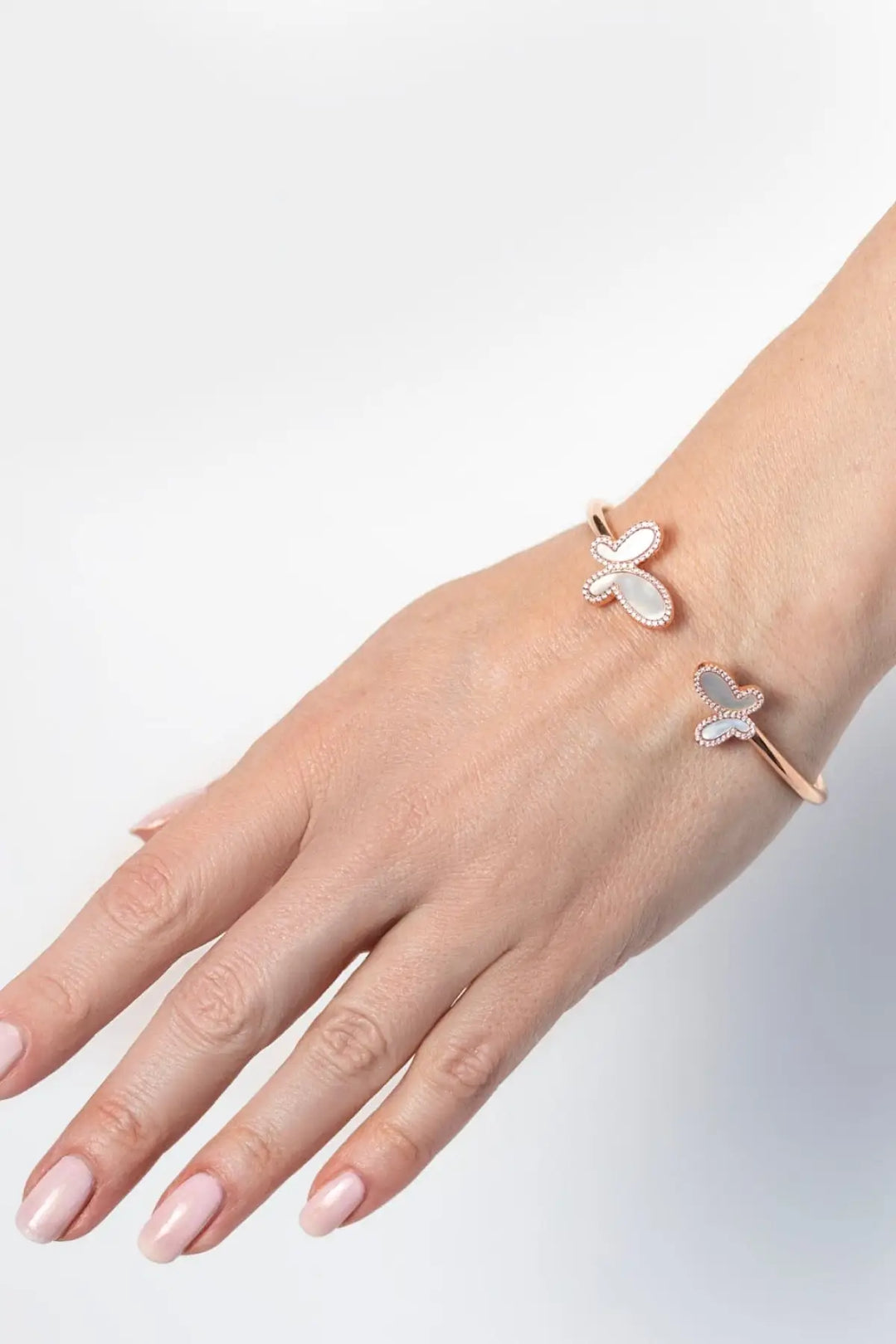 18K Rose Gold &amp; CZ Encrusted Mother Of Pearl Butterfly Women’s Bangel Bracelet Jewelry - Bracelets