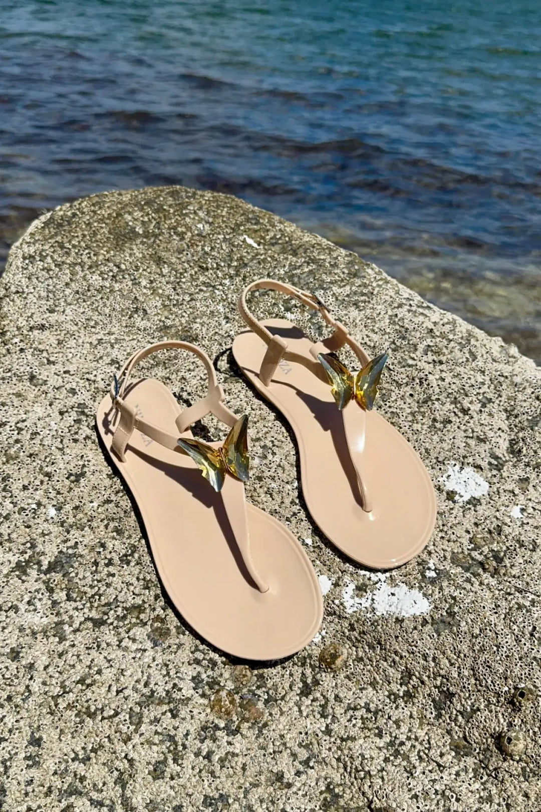 ALIANA Clear Gel Beach Sandals - shoes