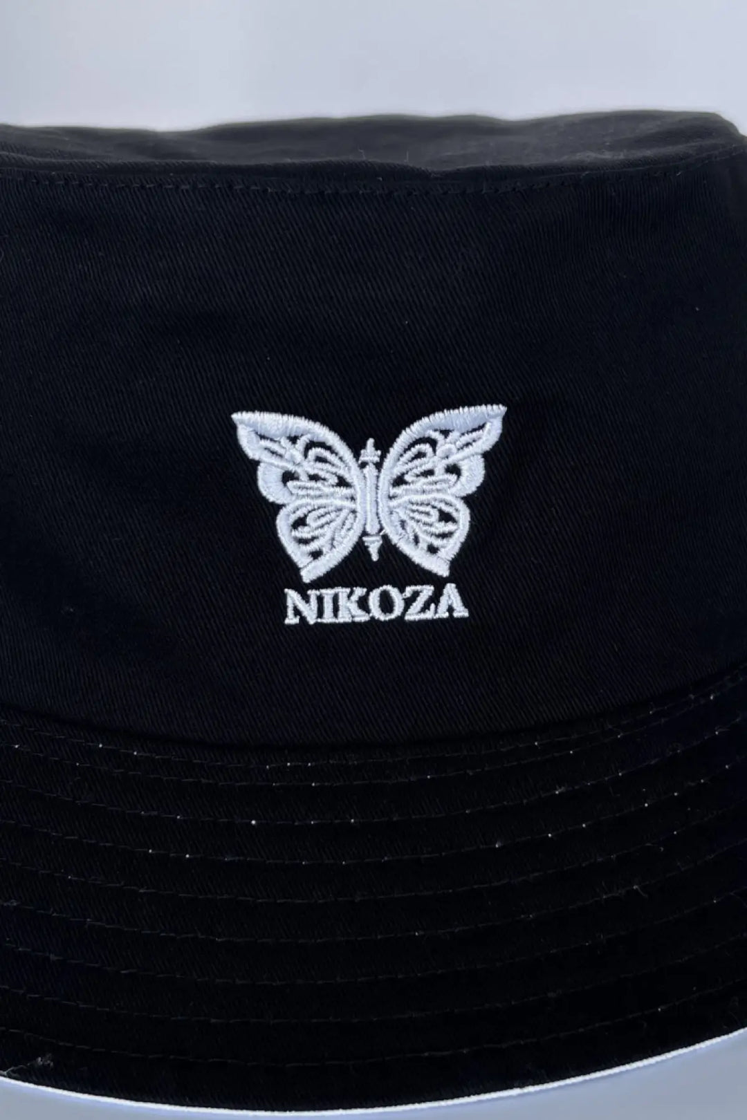 Black/White Nikoza Bucket Hat - Hats