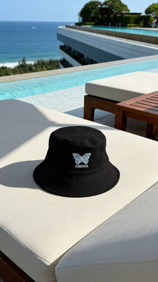 White/Black Nikoza Bucket Hat
