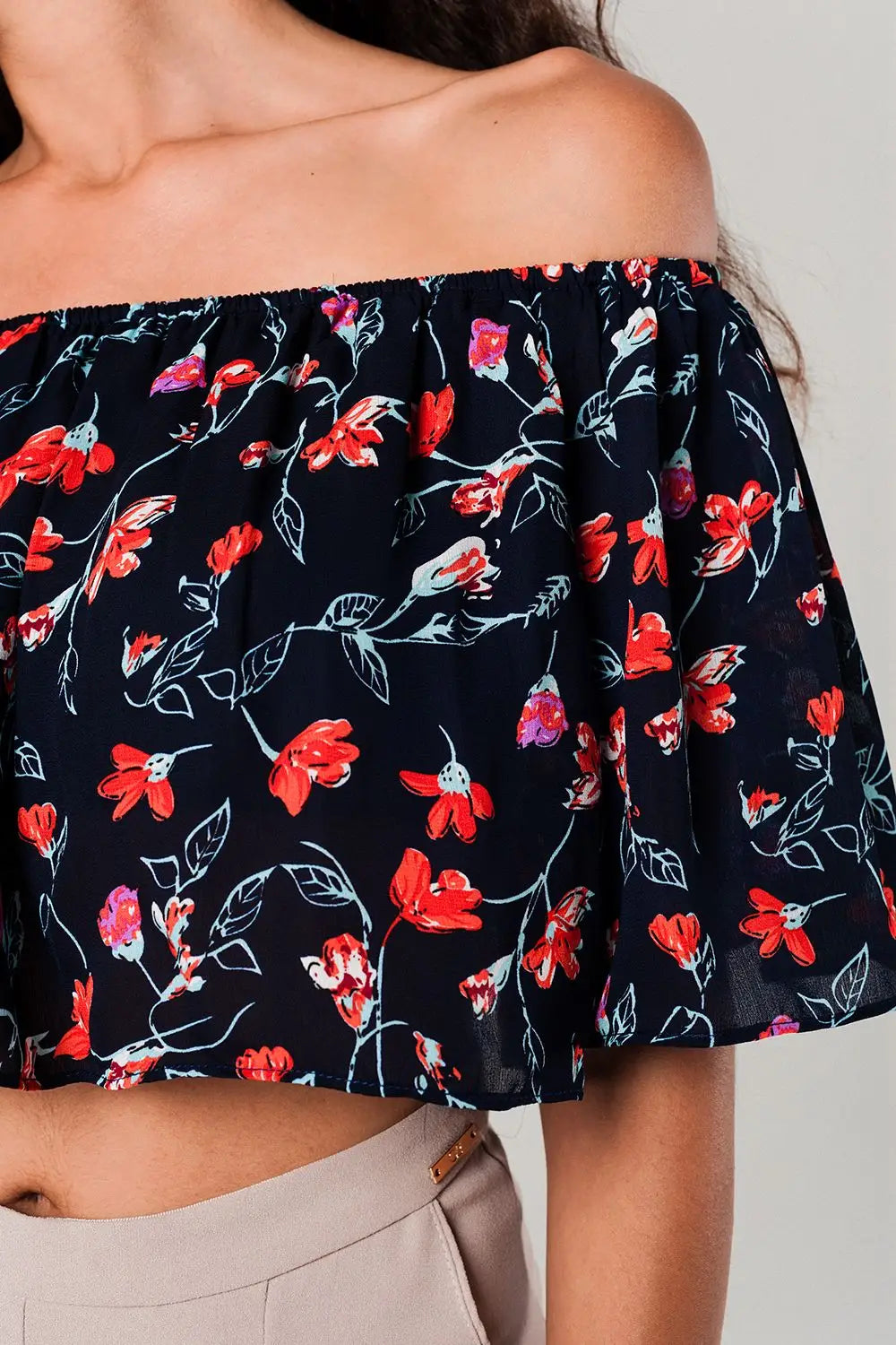 Off shoulder floral crop top in navy - Shirts