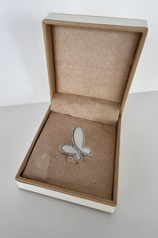 .925 Silver Ring w/ Mother Of Pearl Butterfly encrusted with Cubic Zirconia Jewelry