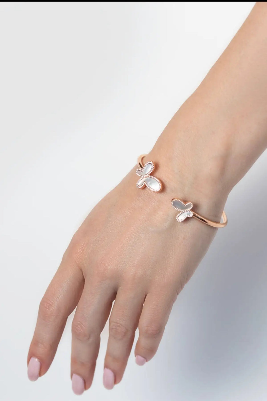 .925 Silver w/ Dual Mother Of Pearl Butterfly Bangle Bracelet Women’s Jewelry (Copy) - Bracelets