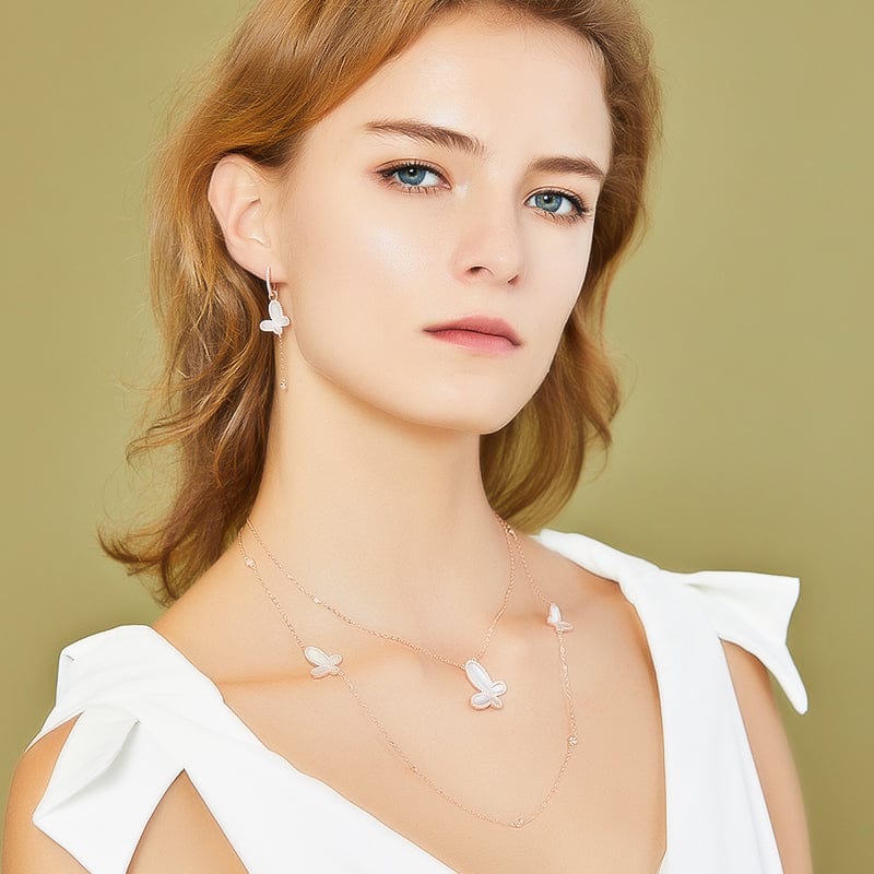 Red Agate w/ 18k Gold &amp; Cubic Zirconia Butterfly Necklace Jewelry