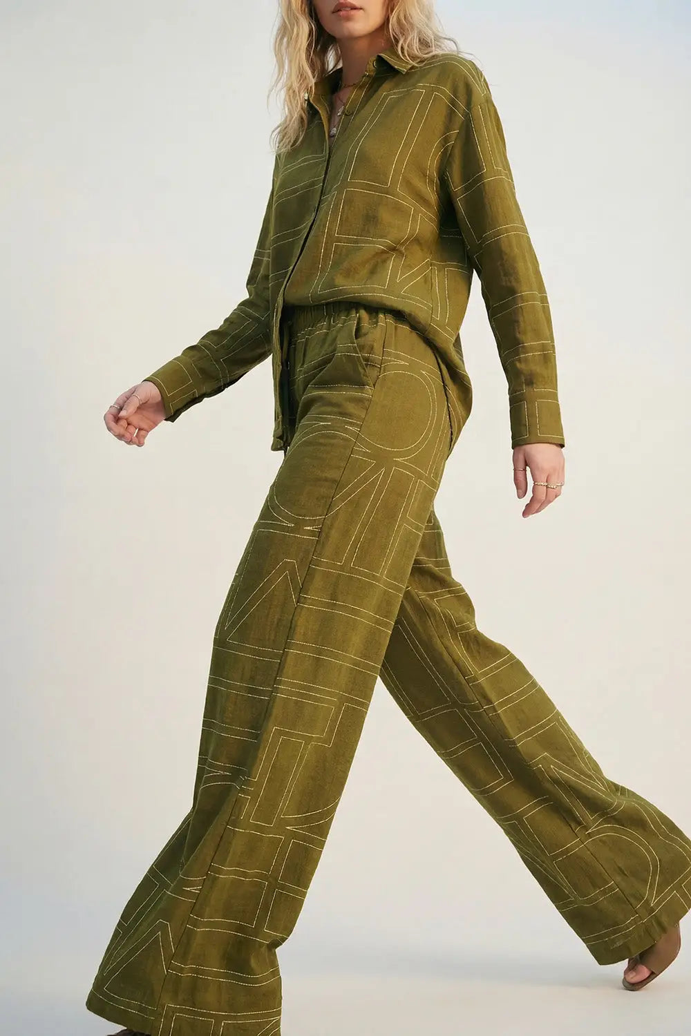 Olive Fluid Fine-Fabric Wide-Leg Pants with Graphic Print - Pants
