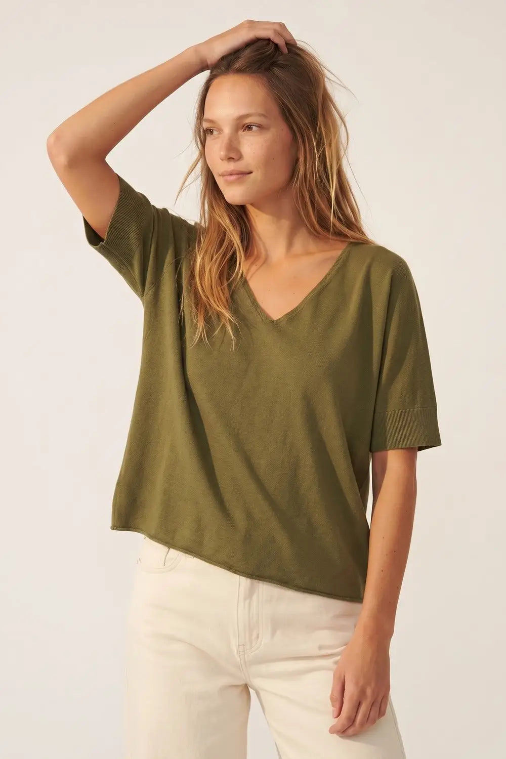 Olive Green V-Neck Relaxed Knit sweater - One Size / Green