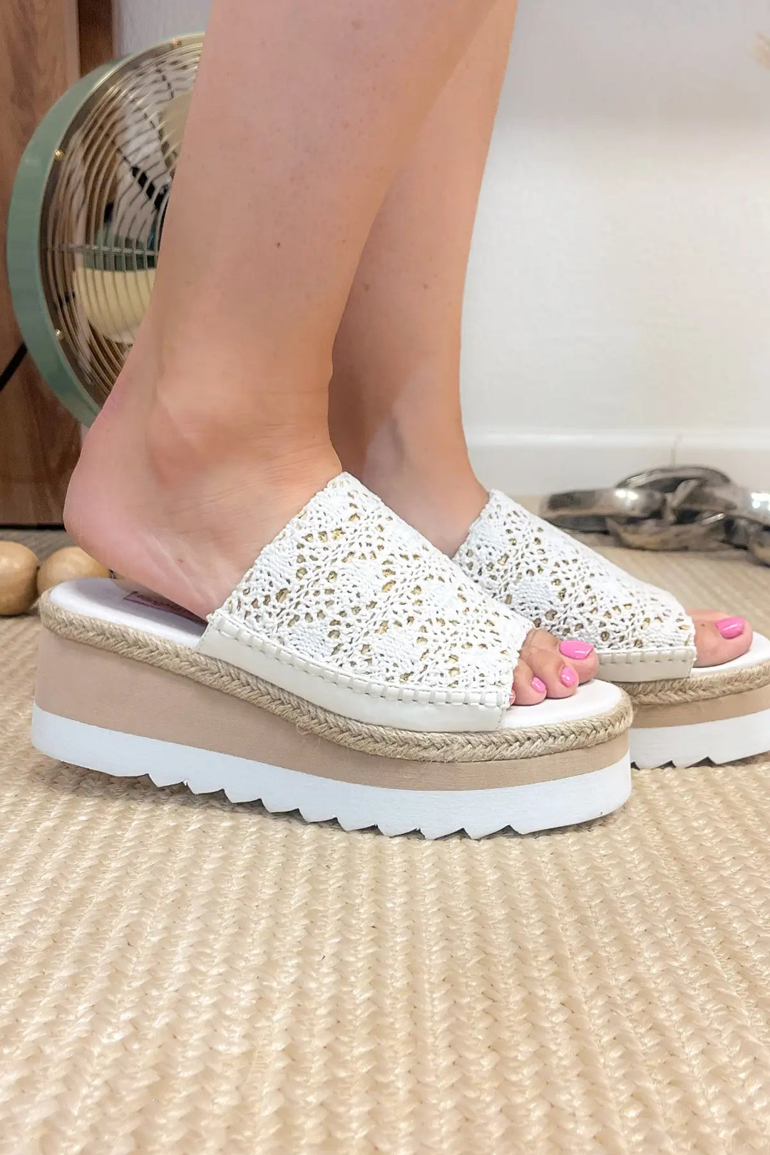 Ophelia Wedges in White - 140 Wedges