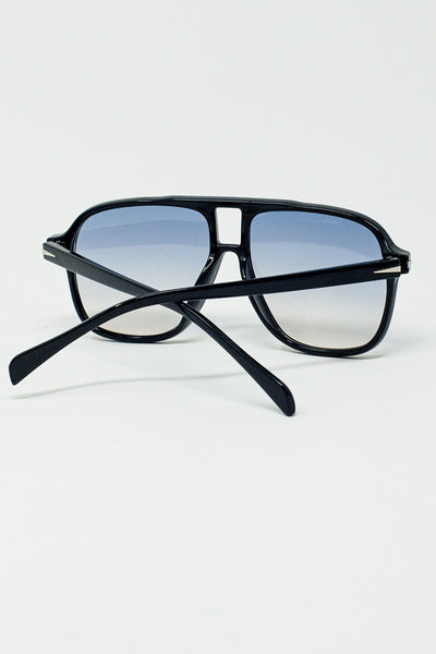 Oval Aviator Suglasses With Smoke blue Lens in Black