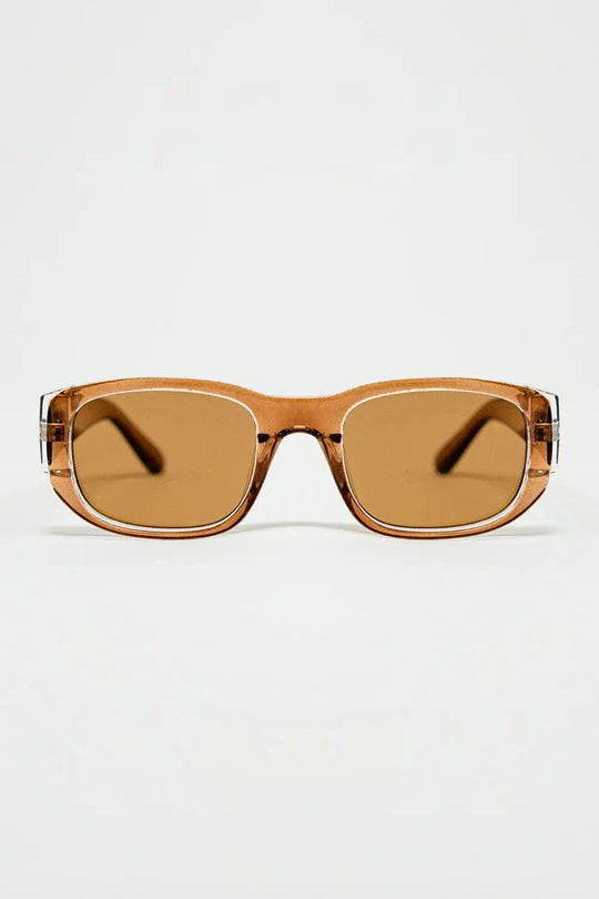 Q2 Oval Sunglasses with High Gloss Transparent Camel Frames