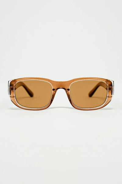 Q2 Oval Sunglasses with High Gloss Transparent Camel Frames