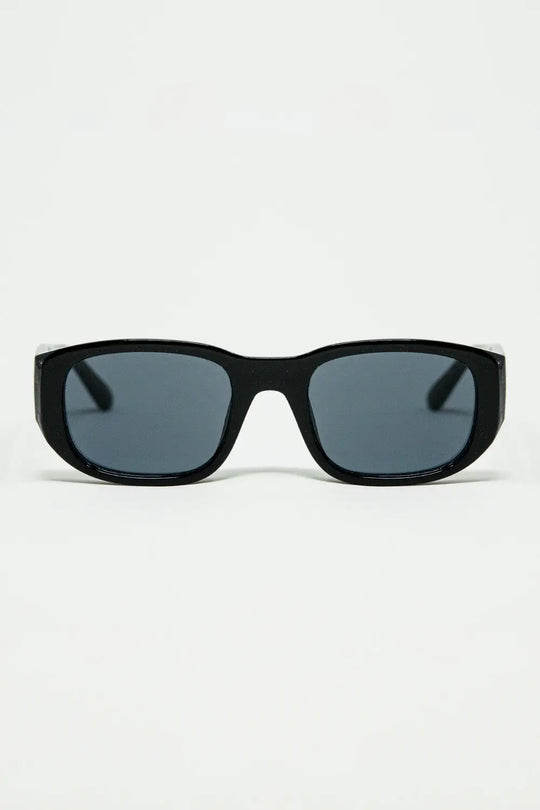 Q2 Oval Sunglasses with High Gloss Transparent Frames in black
