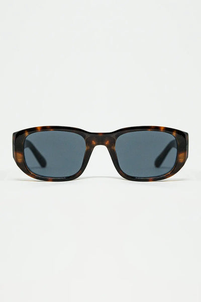 Q2 Oval Sunglasses with High Gloss Transparent Frames in brown