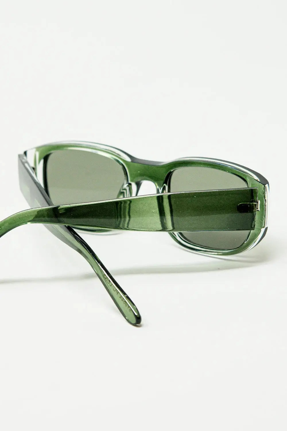 Oval Sunglasses with High Gloss Transparent Frames in green - One Size / Grey