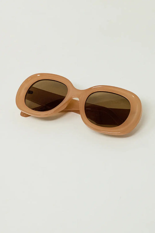 Oversized Circular Sunglasses in Tan - One Size / Beige