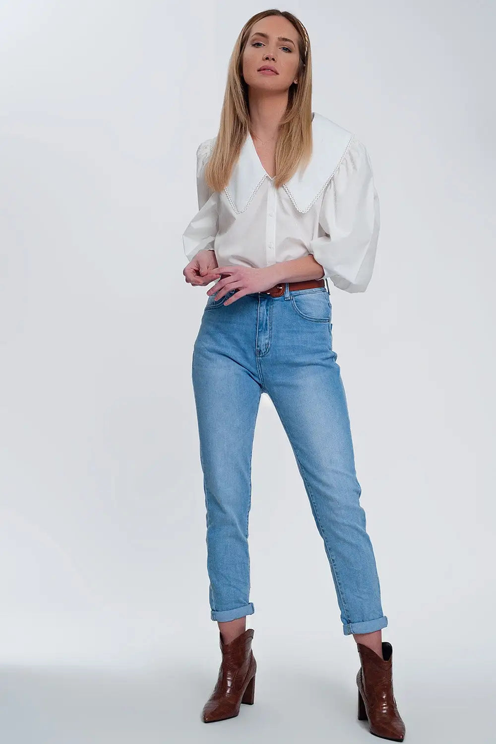 Oversized collared shirt in white - Shirts